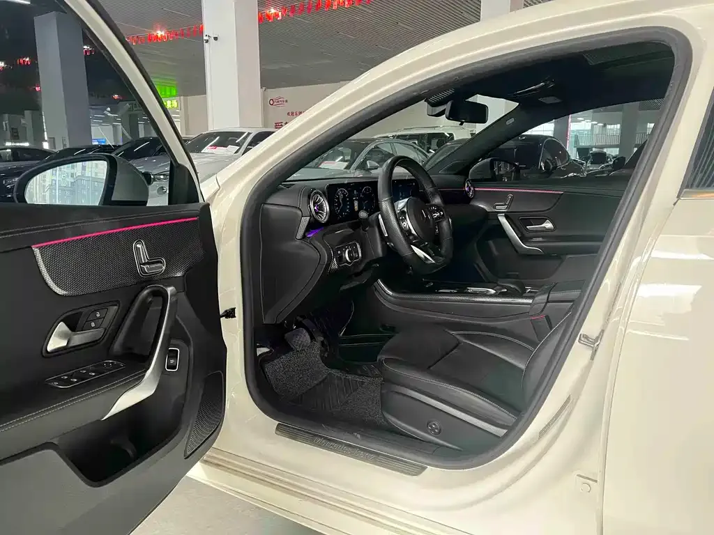 Mercedes-Benz A-Class 2022 из CN, фото 6
