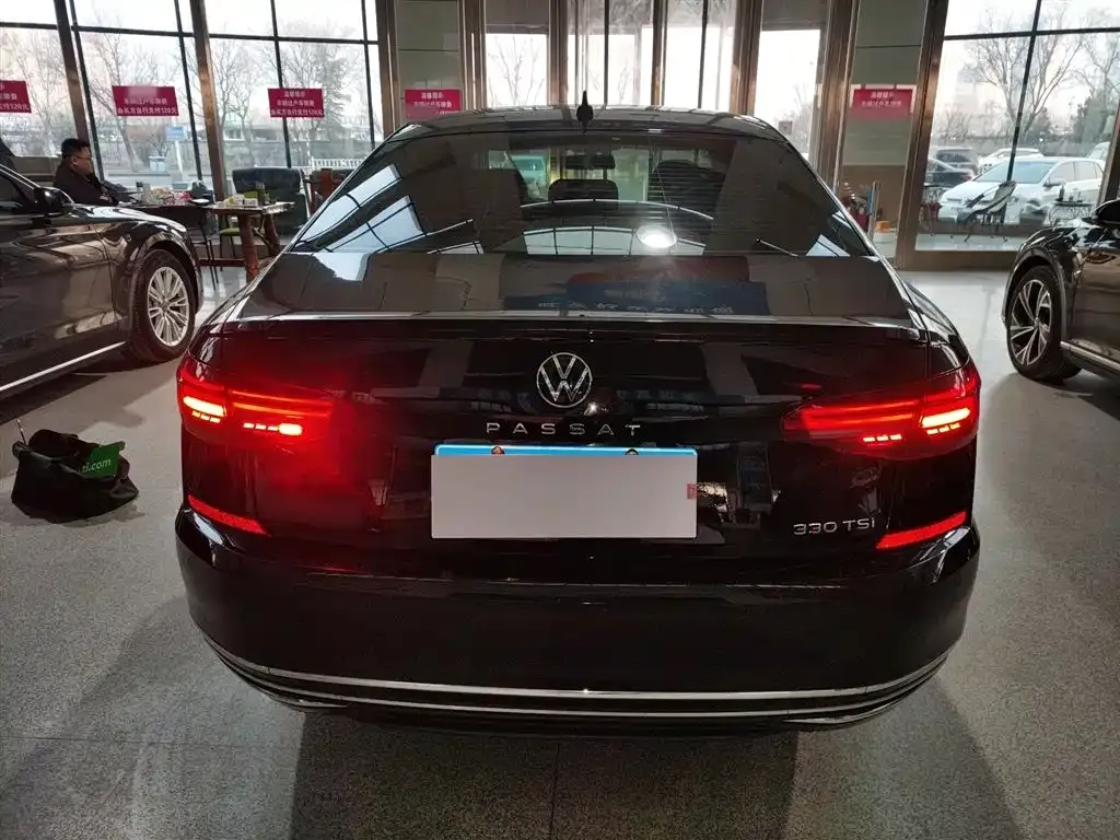Volkswagen Passat 2021 из CN, фото 5