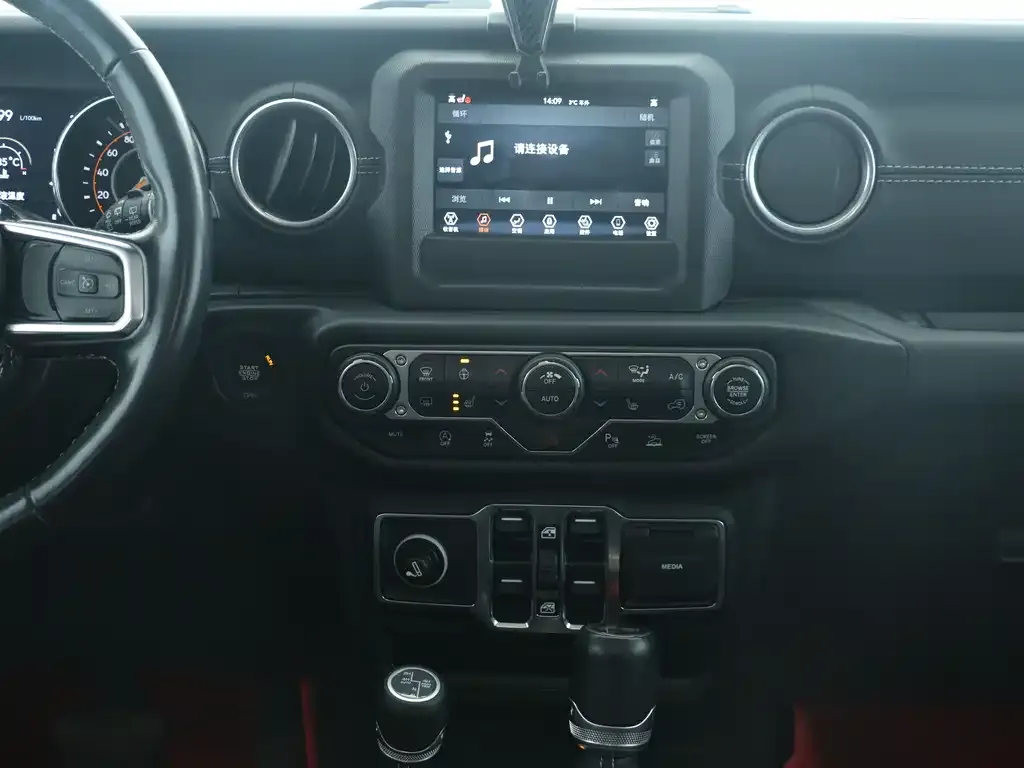 Jeep Wrangler 2021 из CN, фото 10