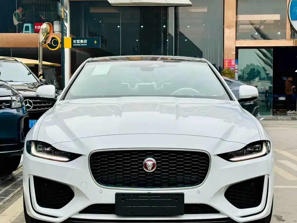Jaguar XEL 2025 из CN, фото 7