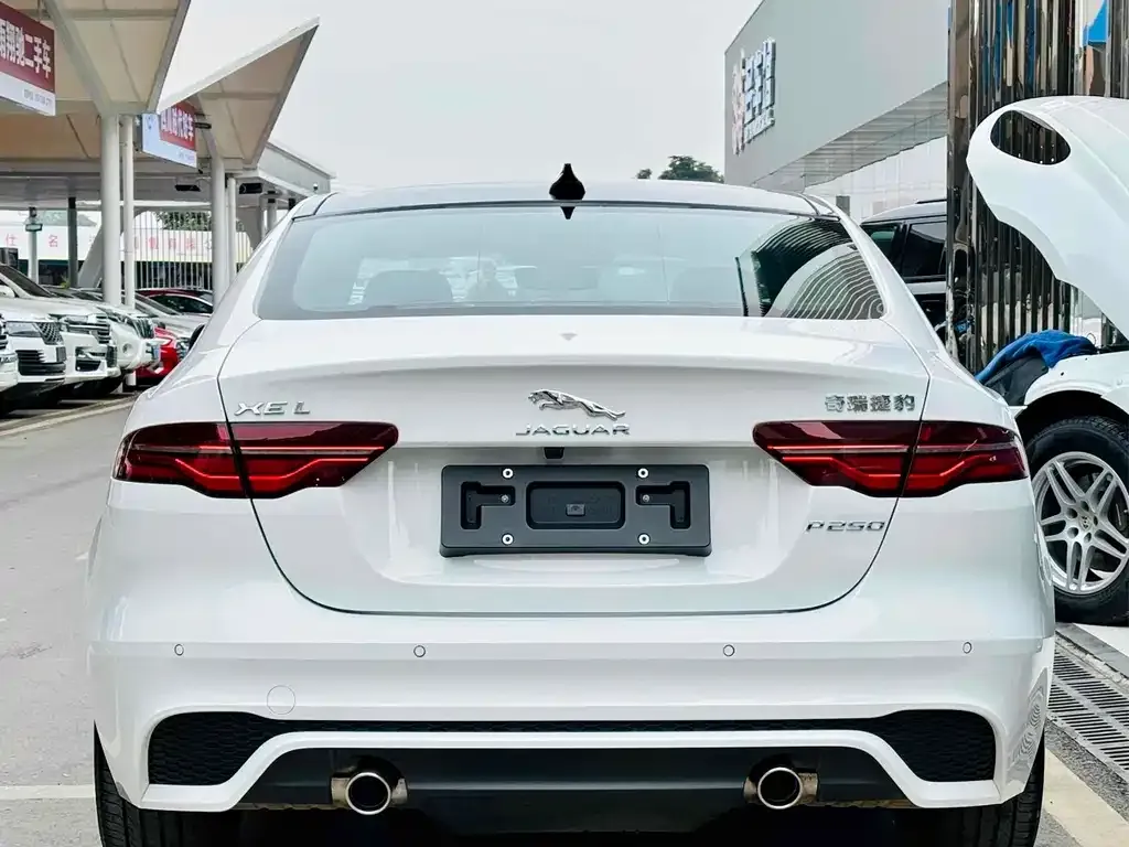 Jaguar XEL 2025 из CN, фото 3