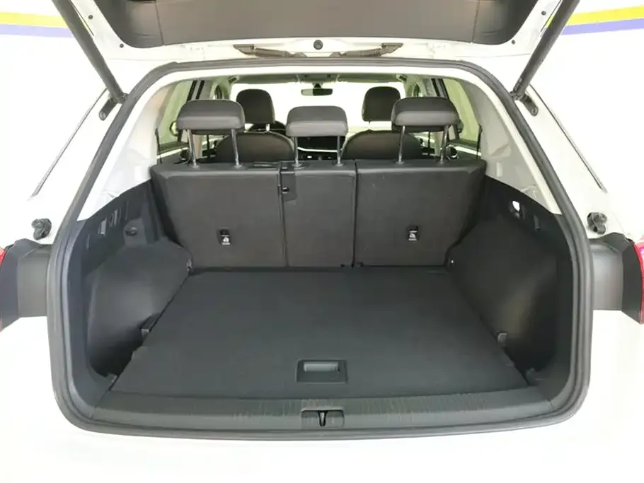 Volkswagen Tayron 2021 из CN, фото 2