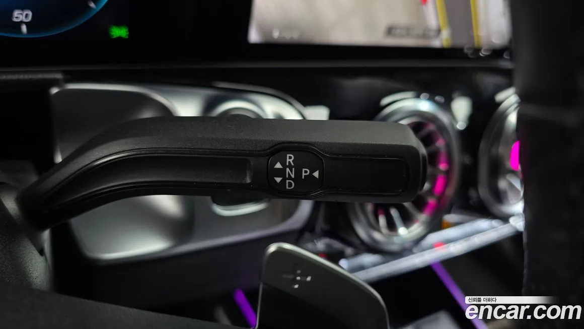 Mercedes-Benz EQB 2023 из KR, фото 4