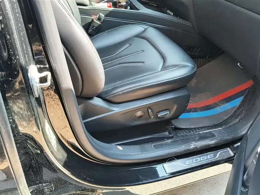 Ford Edge 2022 из CN, фото 3