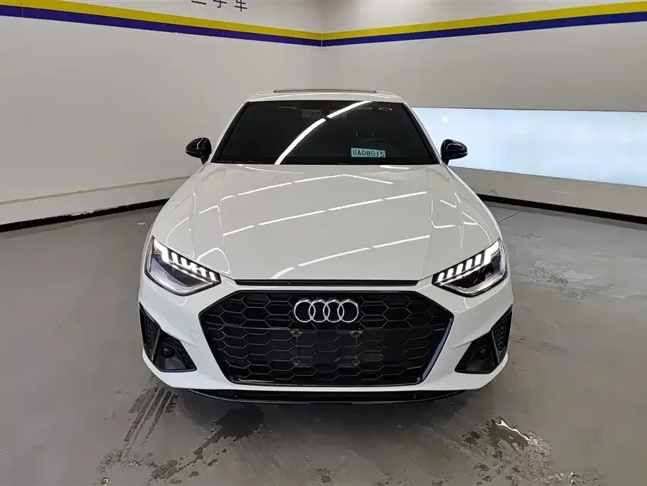 Audi A4L 2024 из CN, фото 6