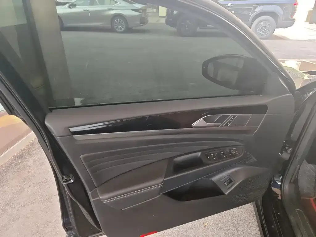 Volkswagen Passat — фото 2