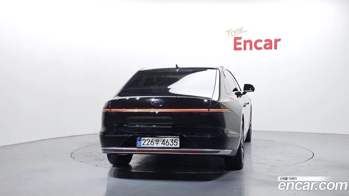 Hyundai Grandeur 2023 из KR, фото 6