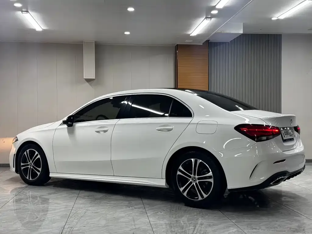 Mercedes-Benz A-Class 2021 из CN, фото 3