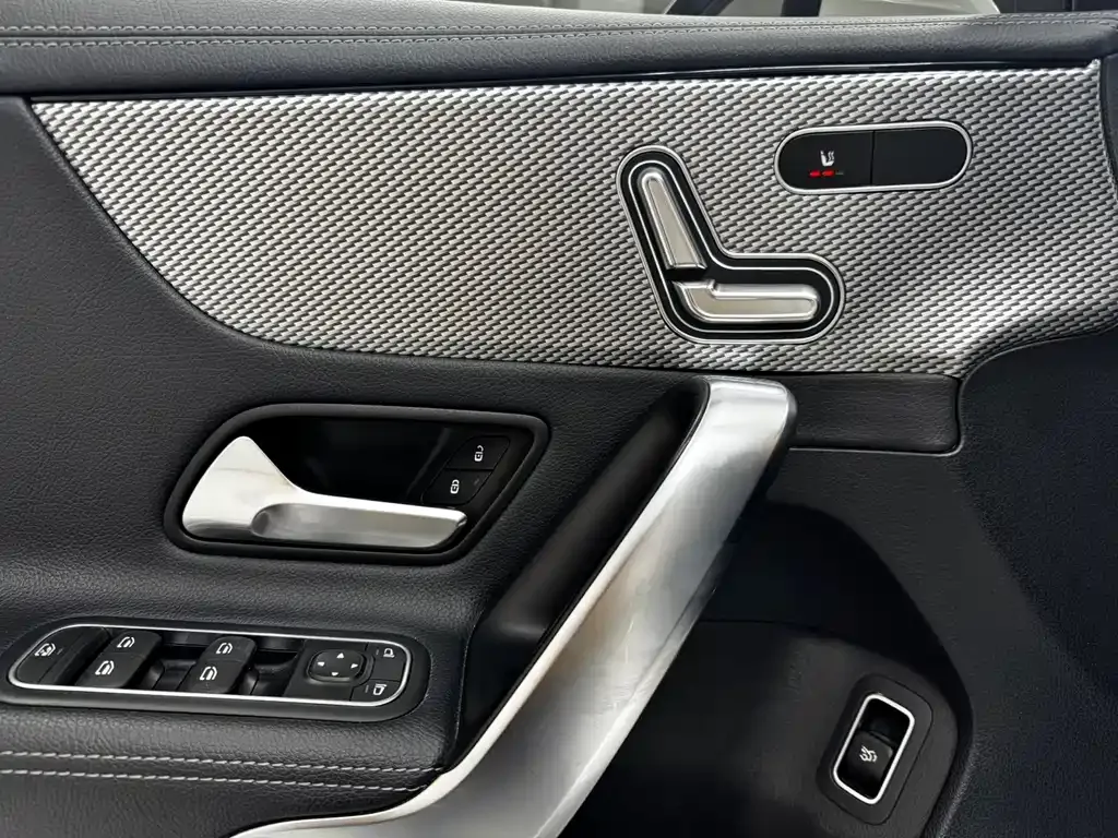 Mercedes-Benz A-Class 2021 из CN, фото 10