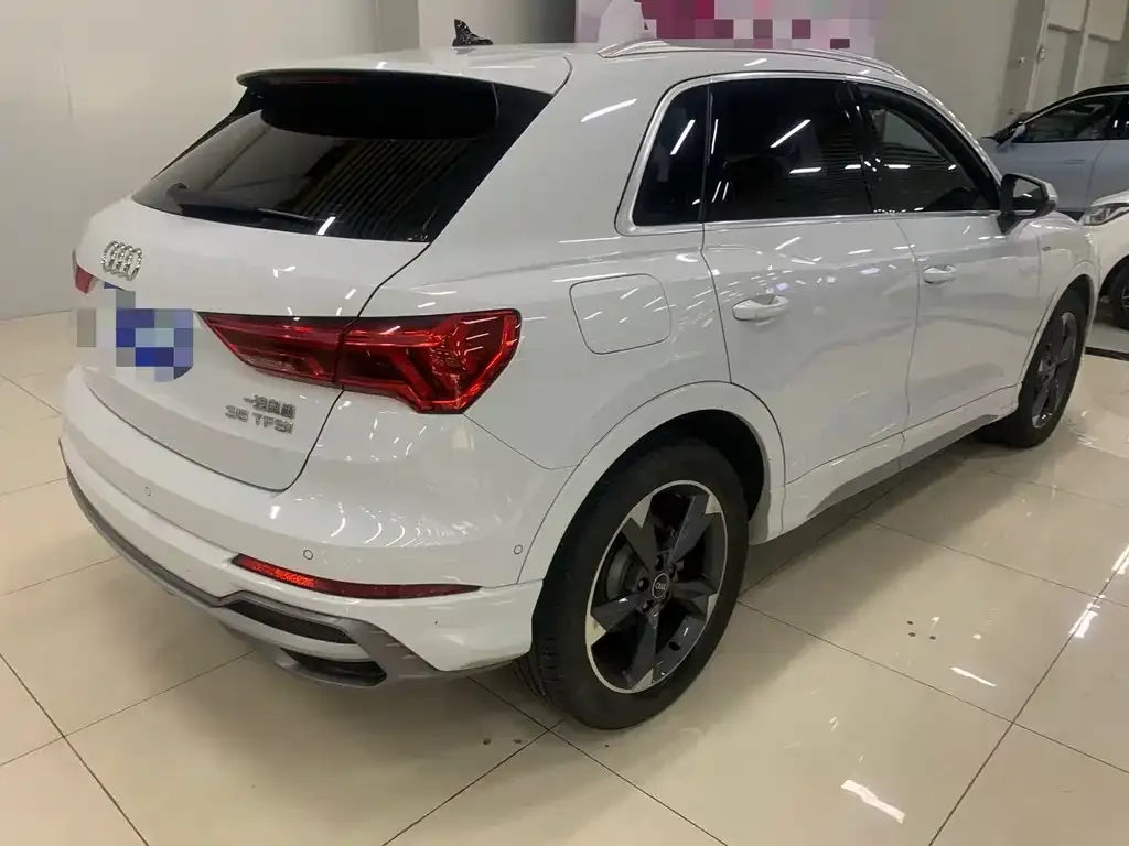 Audi Q3 2022 из CN, фото 8
