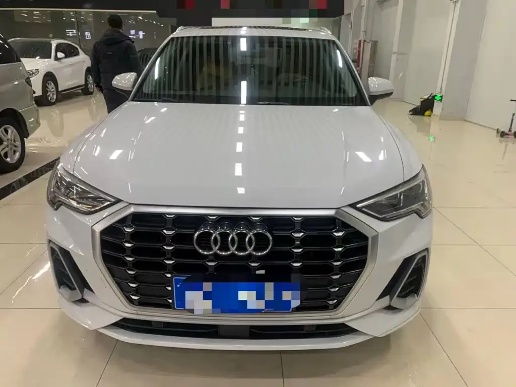Audi Q3 2022 из CN, фото 4