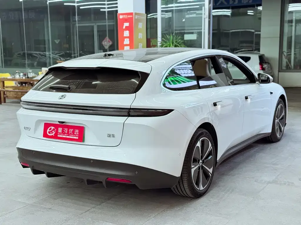 NIO ET5T 2024 из CN, фото 3