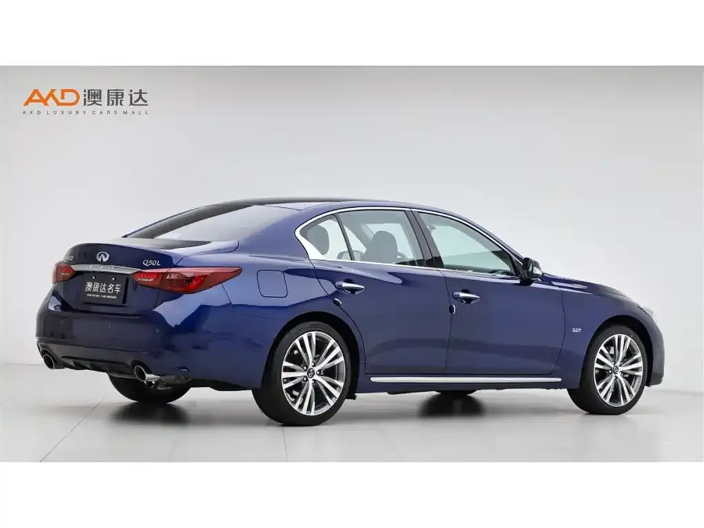 Infiniti Q50L 2024 из CN, фото 2