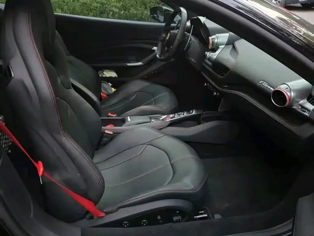 Ferrari F8 2022 из CN, фото 5