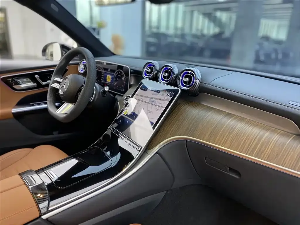 Mercedes-Benz GLC 2024 из CN, фото 10