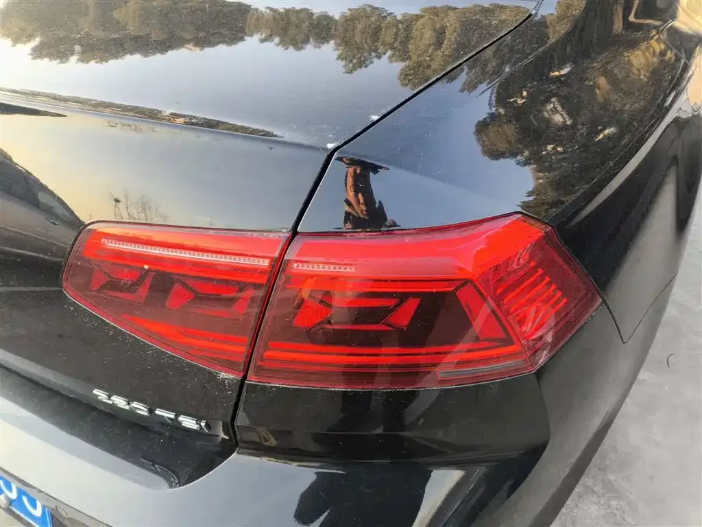 Volkswagen Magotan 2022 из CN, фото 5