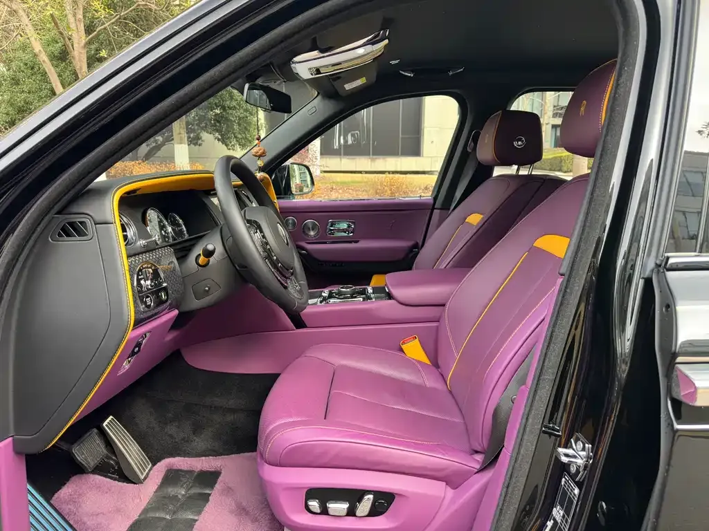 Rolls-Royce Cullinan 2023 из CN, фото 7