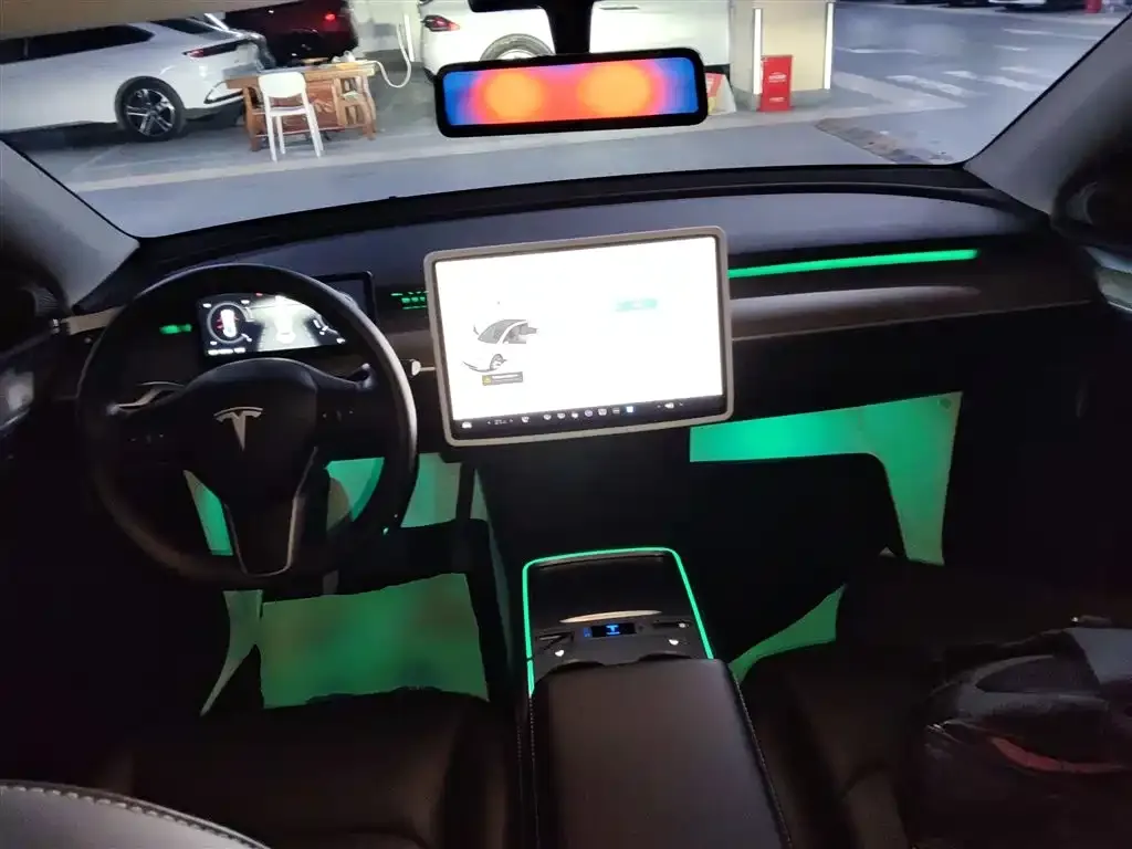 Tesla Model Y 2023 из CN, фото 9
