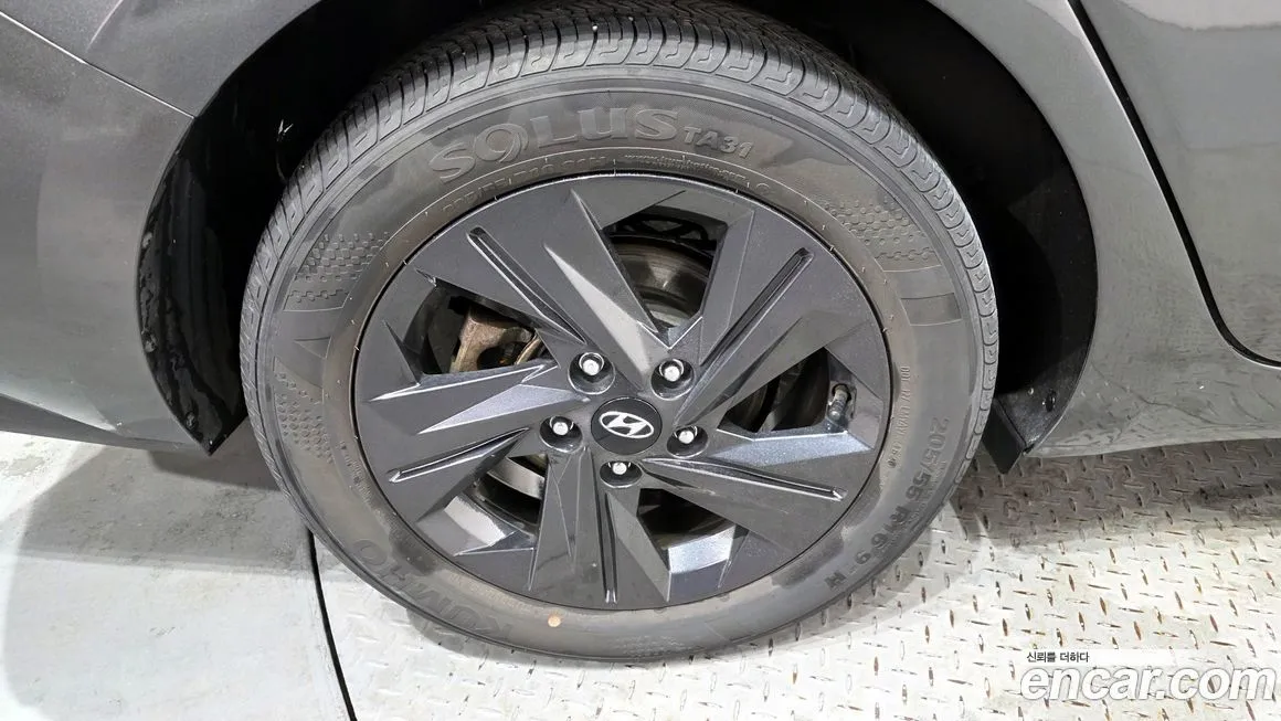 Hyundai AVANTE 2021 из KR, фото 9
