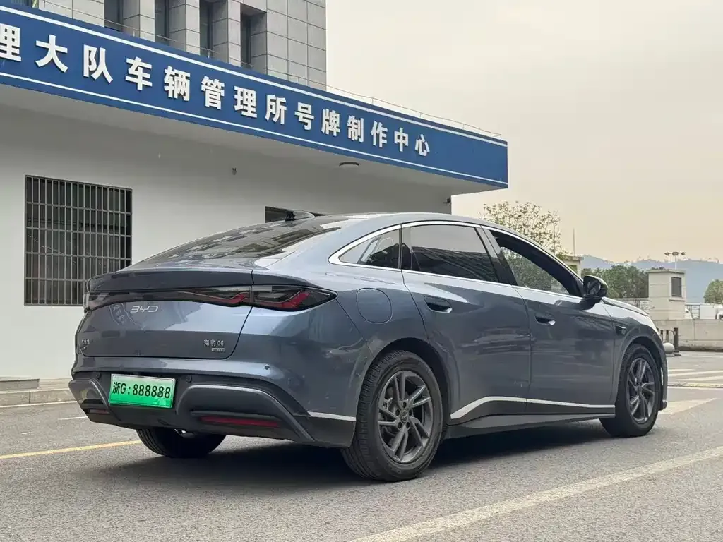 BYD Seal 06 — фото 8