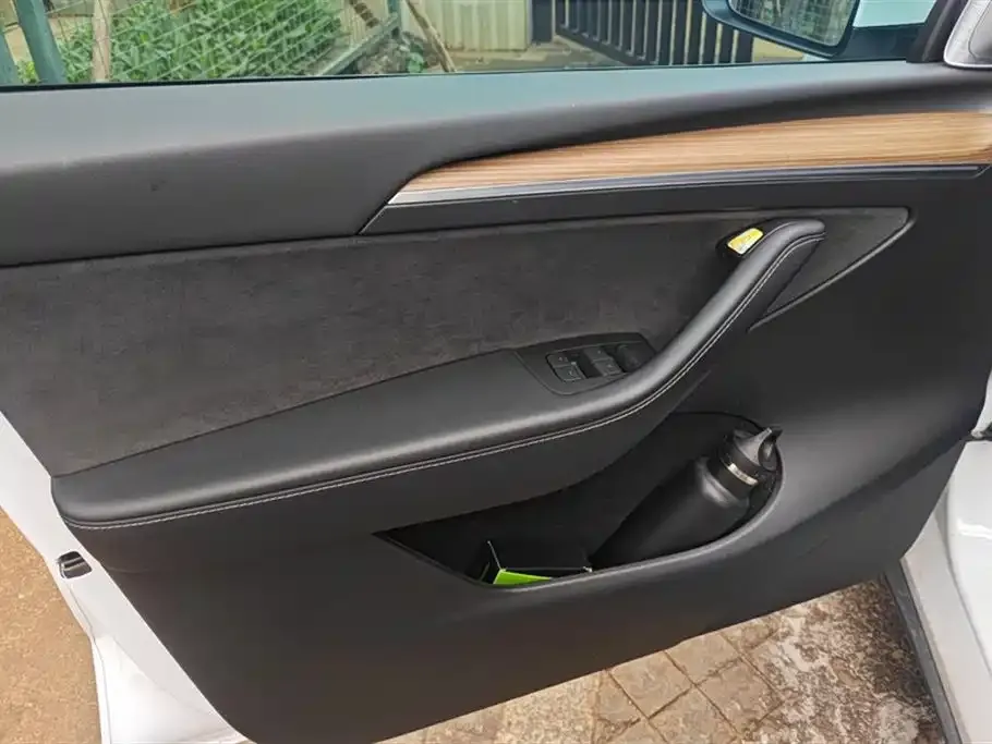 Tesla Model Y 2022 из CN, фото 5