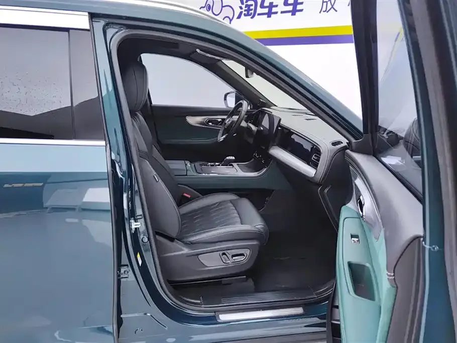 GAC Motor Trumpchi GS8 — фото 10