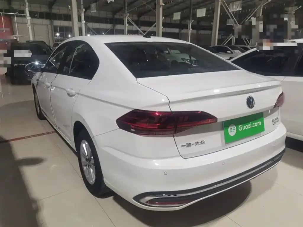 Volkswagen Bora 2024 из CN, фото 3