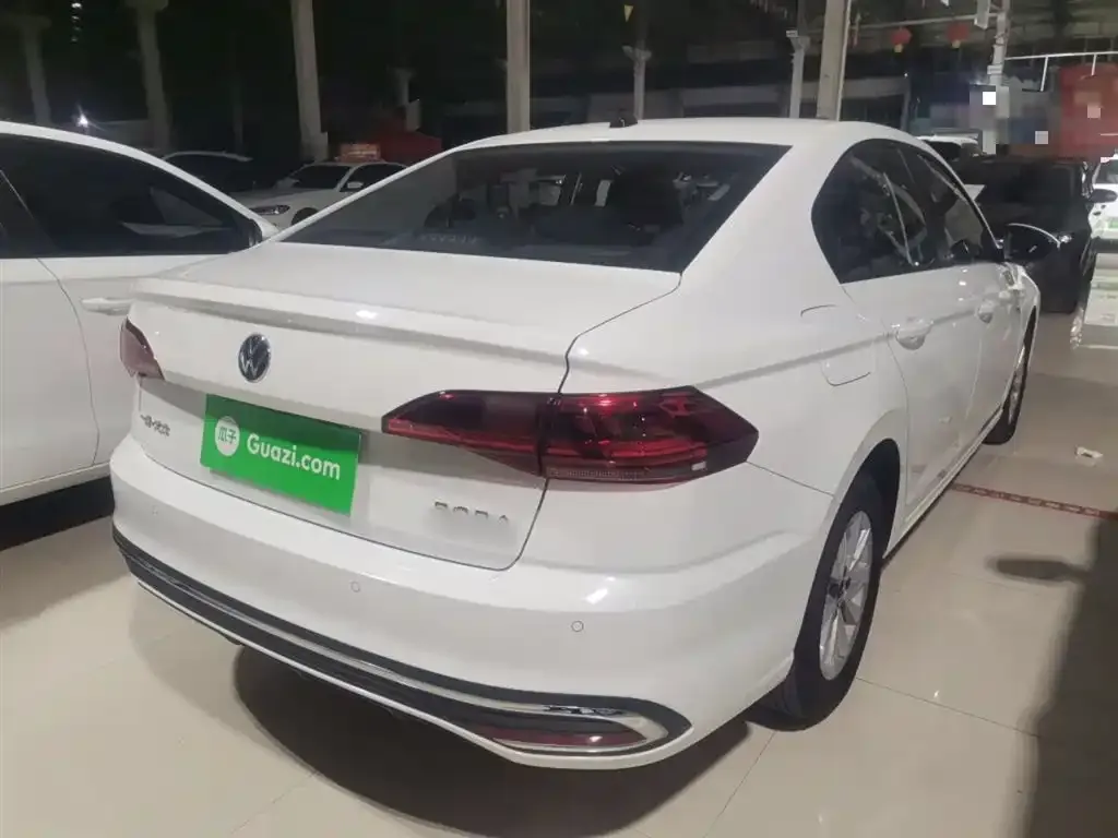 Volkswagen Bora 2024 из CN, фото 2