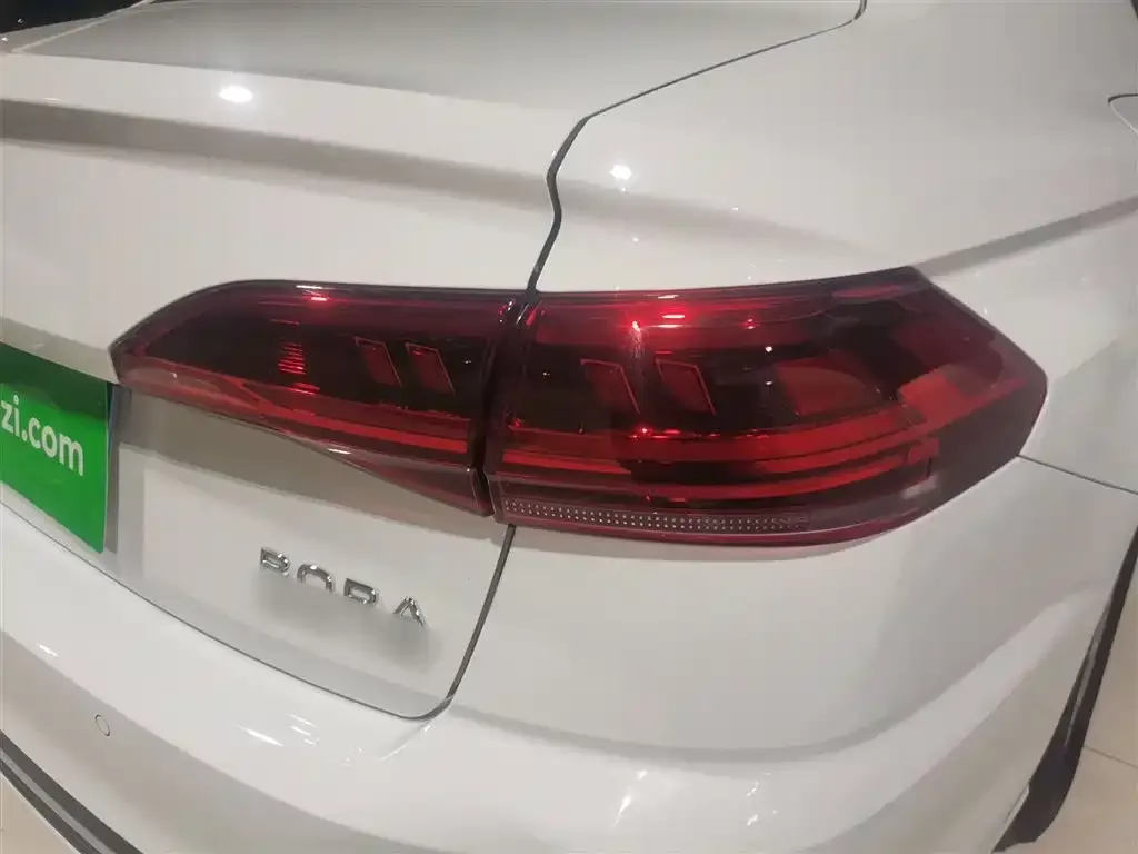 Volkswagen Bora 2024 из CN, фото 10