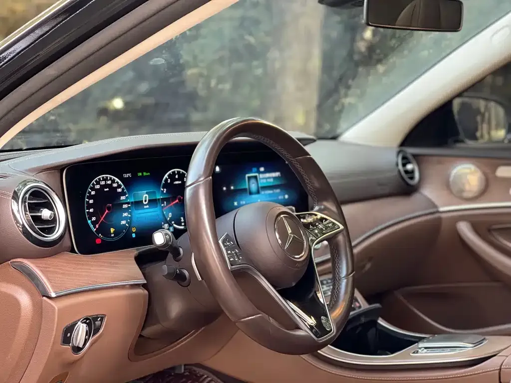 Mercedes-Benz E-Class 2021 из CN, фото 9