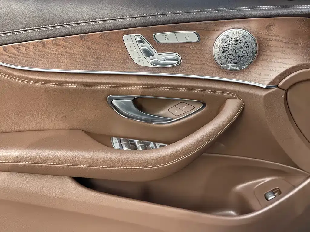 Mercedes-Benz E-Class 2021 из CN, фото 2