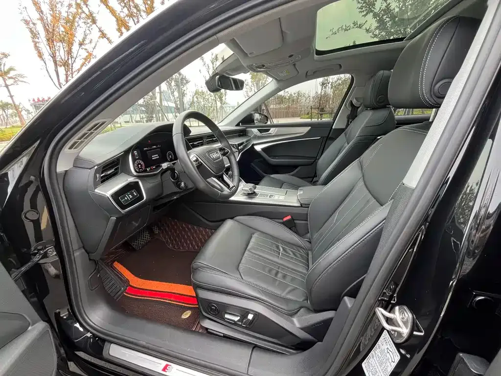 Audi A6L 2022 из CN, фото 8