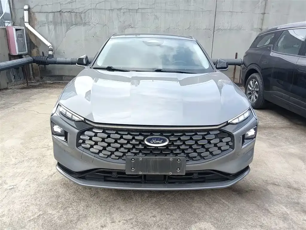 Ford Mondeo 2023 из CN, фото 8