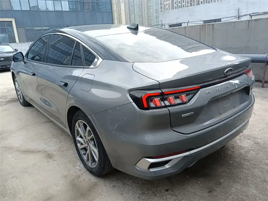 Ford Mondeo 2023 из CN, фото 4