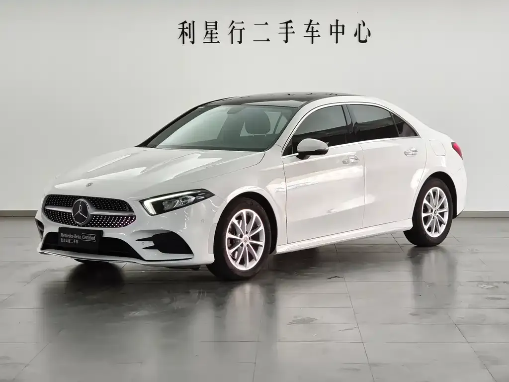 Mercedes-Benz A-Class — фото 1