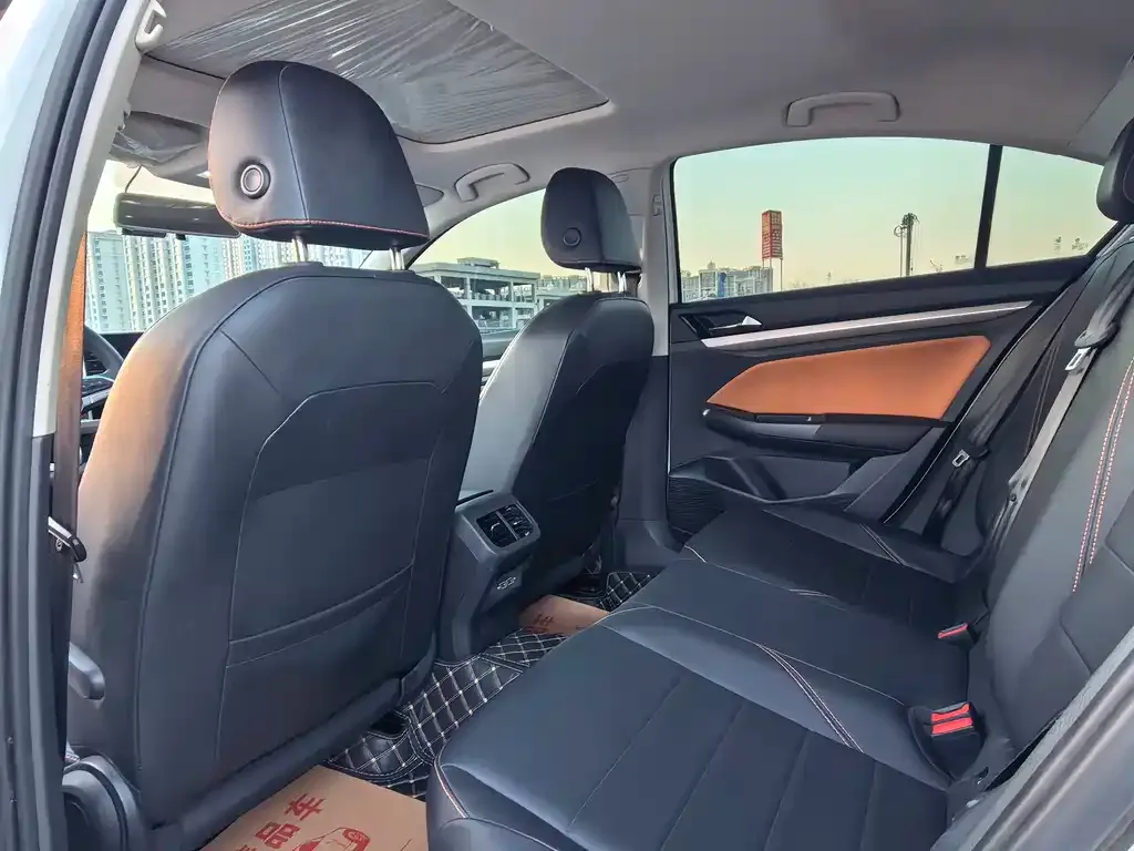 Volkswagen Bora 2022 из CN, фото 2