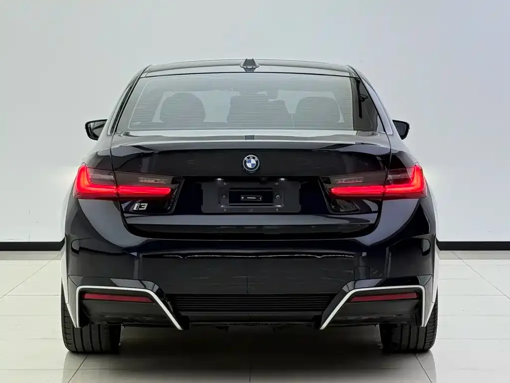BMW i3 — фото 5