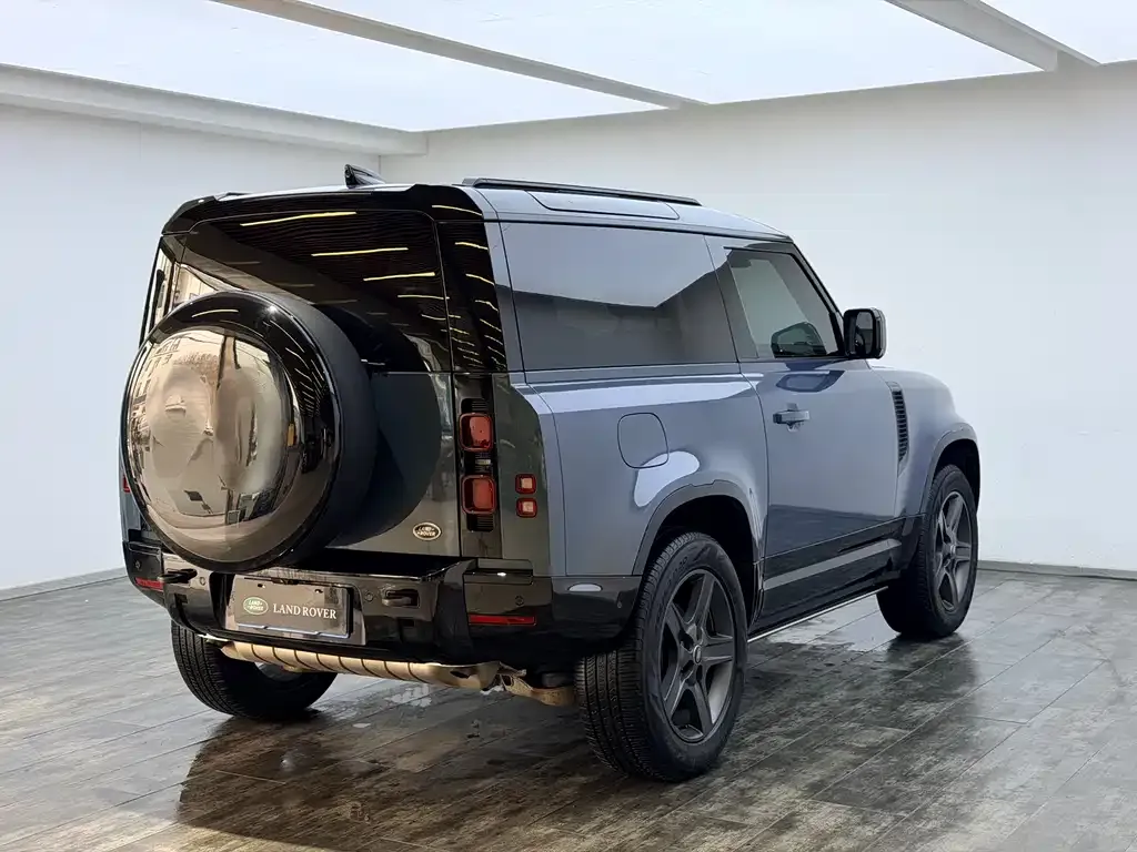 Land Rover Defender — фото 3