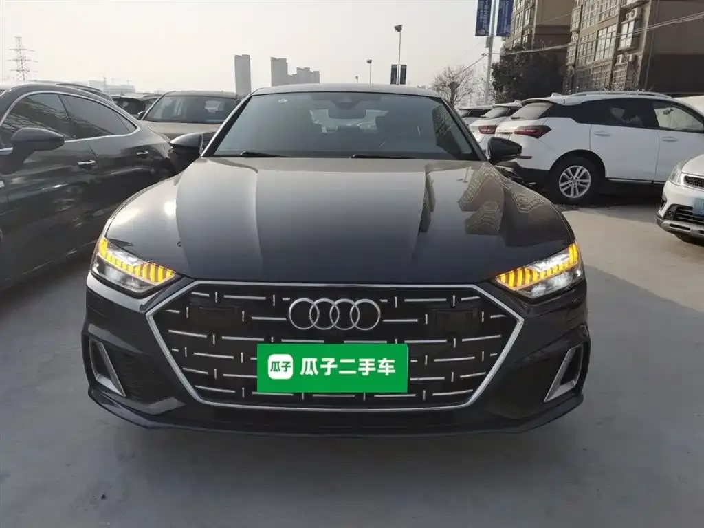 Audi A7L 2023 из CN, фото 9