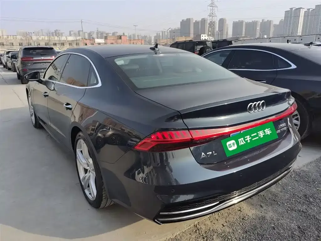 Audi A7L 2023 из CN, фото 6