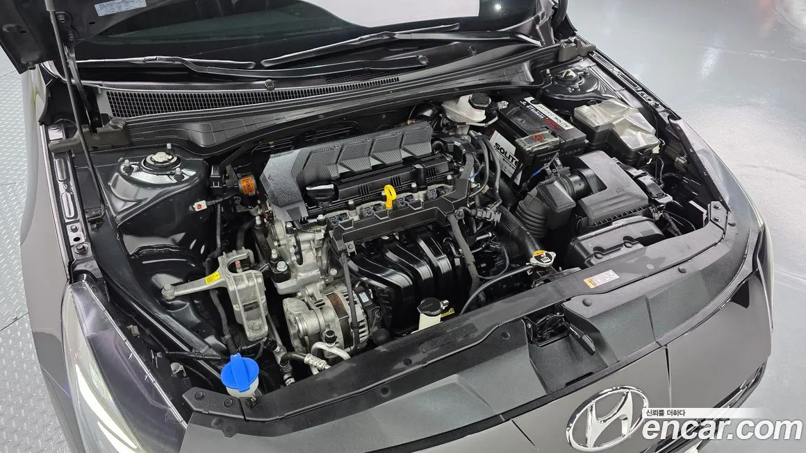 Hyundai AVANTE 2021 из KR, фото 10