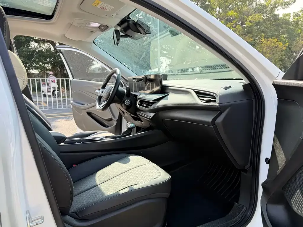 Buick Verano 2024 из CN, фото 7