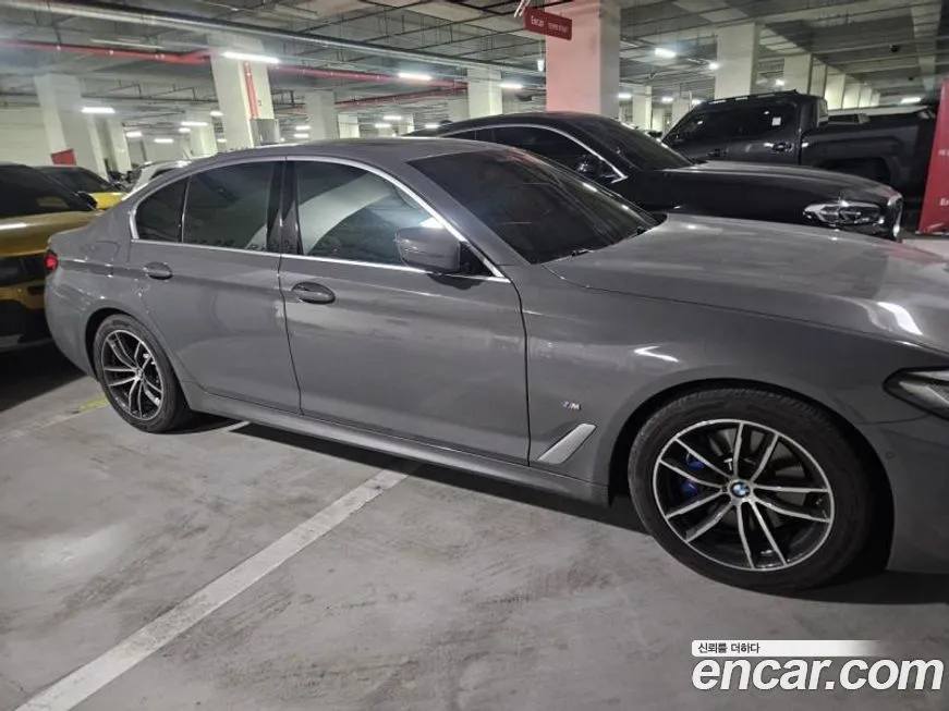 BMW 5-Series 2022 из KR, фото 4