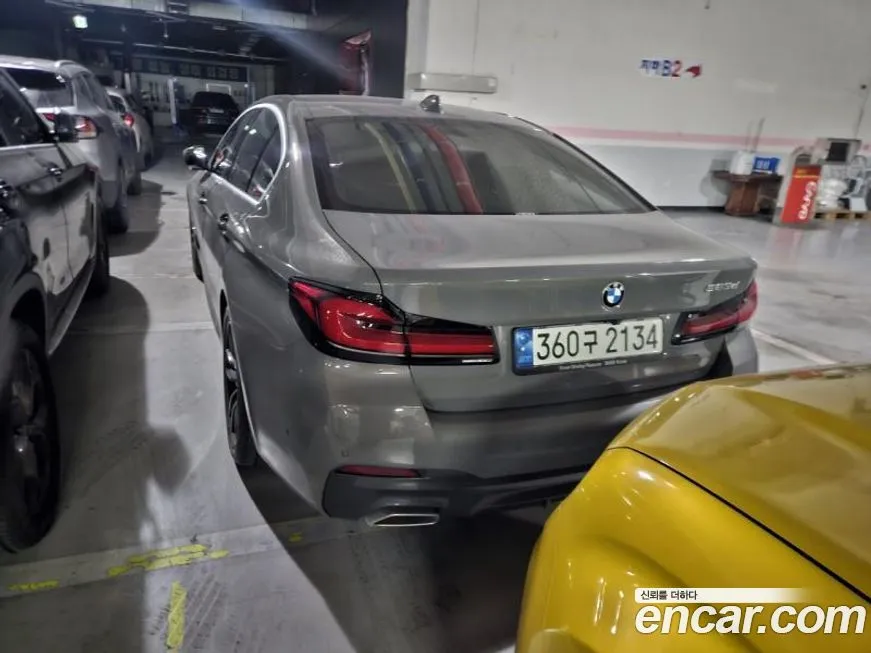 BMW 5-Series 2022 из KR, фото 3