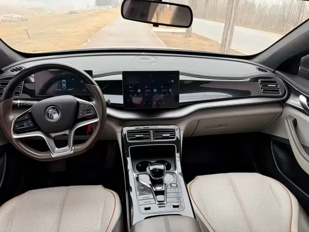 BYD Qin PLUS 2023 из CN, фото 7