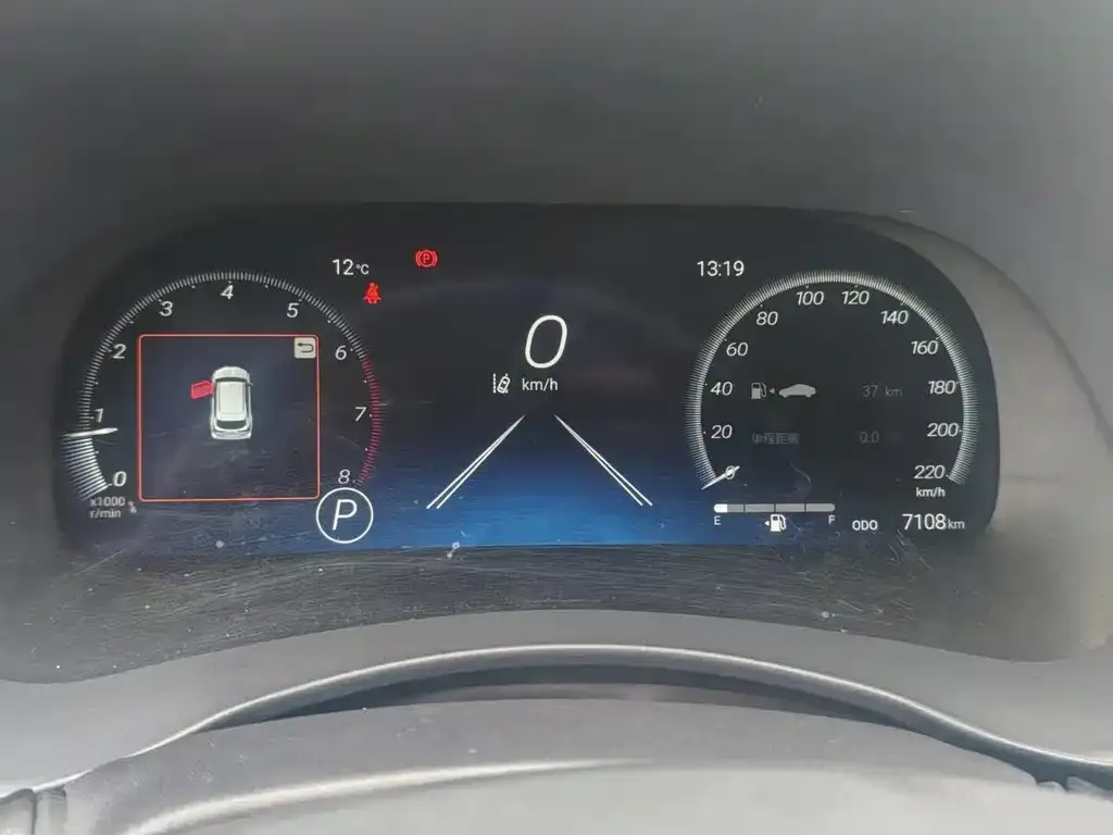 Toyota Crown Kluger 2024 из CN, фото 5