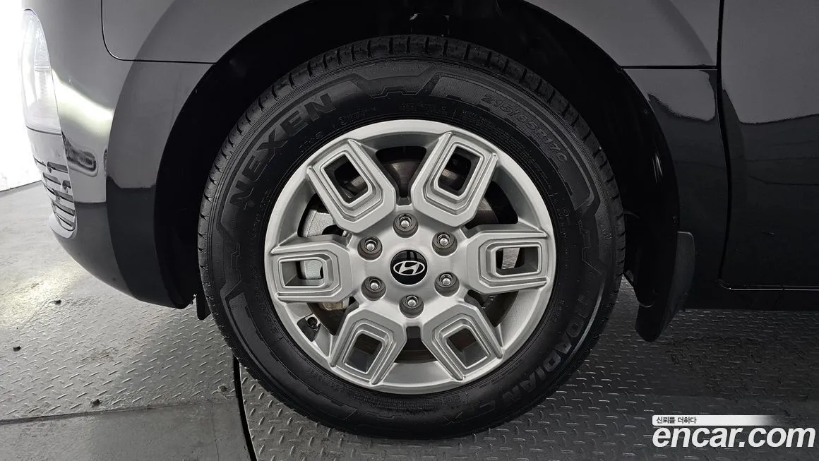 Hyundai Staria — фото 10