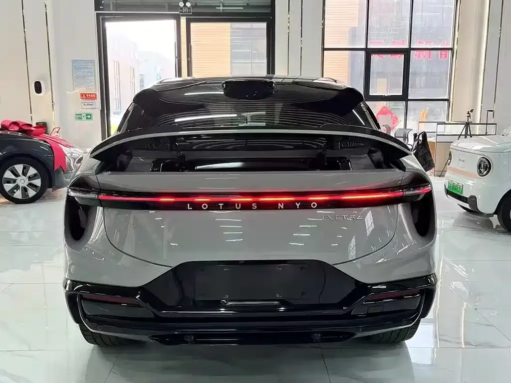 Lotus Eletre 2022 из CN, фото 4