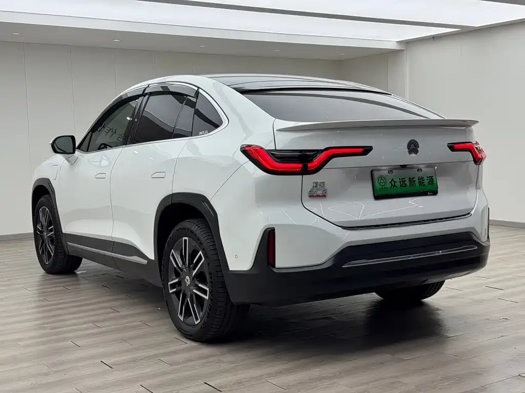 NIO EC6 — фото 7
