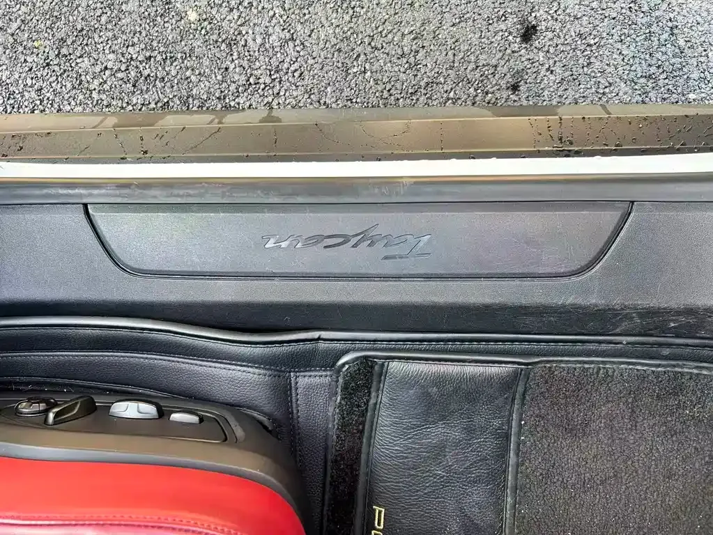 Porsche Taycan 2021 из CN, фото 2